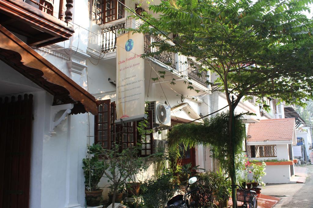Globe Trotters Inn Kochi Exterior foto